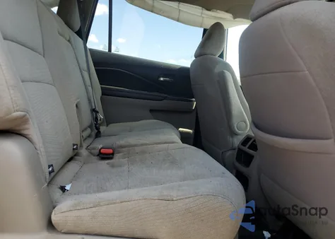 2016 Honda Pilot Lx z USA, uszkodzony, nr VIN 5FNYF6H10GB094989